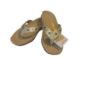 Strive Saria Gold Metallic Arch Support Slip On Sandals Size 7 NIB
